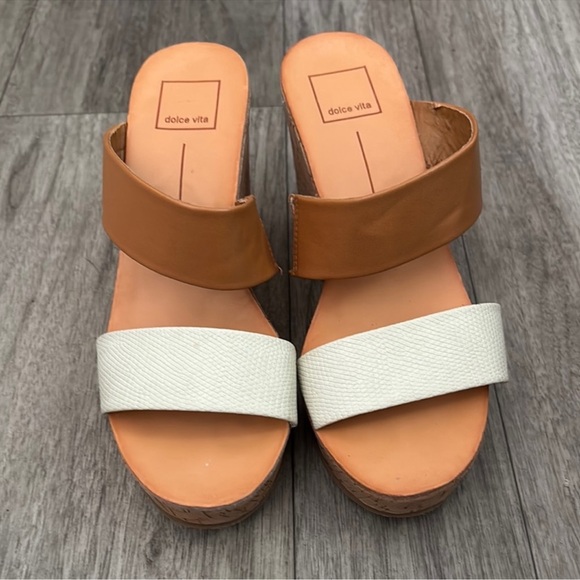 Dolce Vita Shoes - Dolce Vita Tan and Cream Mules